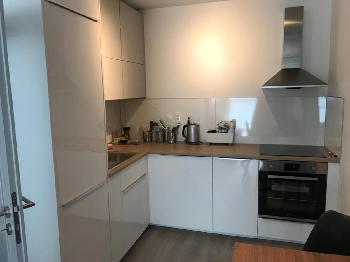 Samorin Modern Apartmens Private Parking - Air Conditioning Zewnętrze zdjęcie