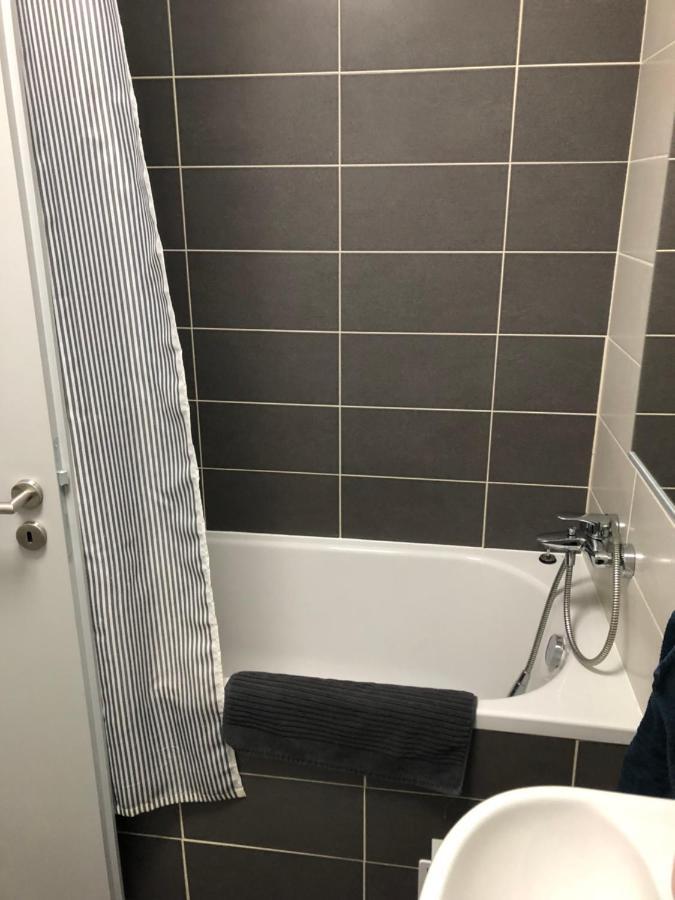 Samorin Modern Apartmens Private Parking - Air Conditioning Zewnętrze zdjęcie